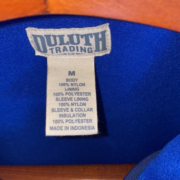 Duluth Trading Mens thinsulate 3M Thin Profile winter Jacket/Layer. Like New MED - Picture 3 of 14